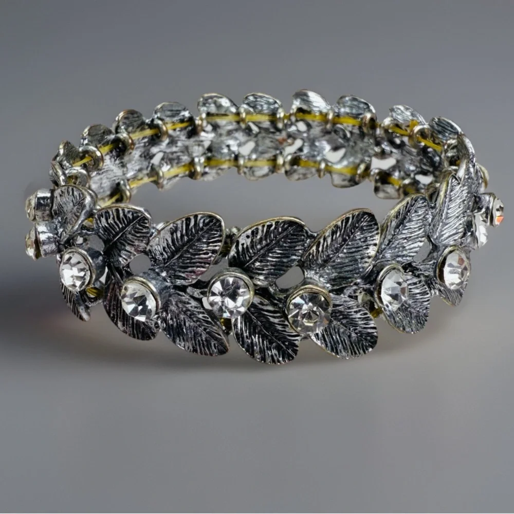 Vintage Aged Silvertone Leaf Stretch Bracelet with Bling Accents
